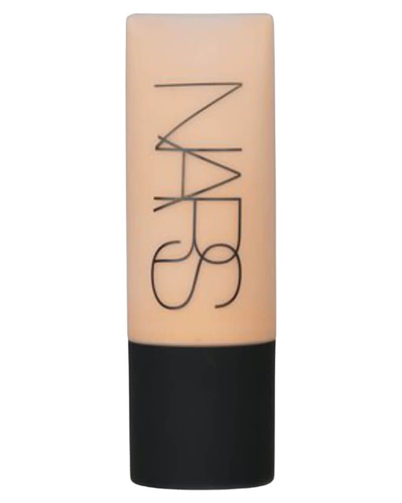 Nars Soft Matte Complete Foundation - Medium 4 45 ml